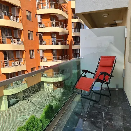 Moonlight Apartment *