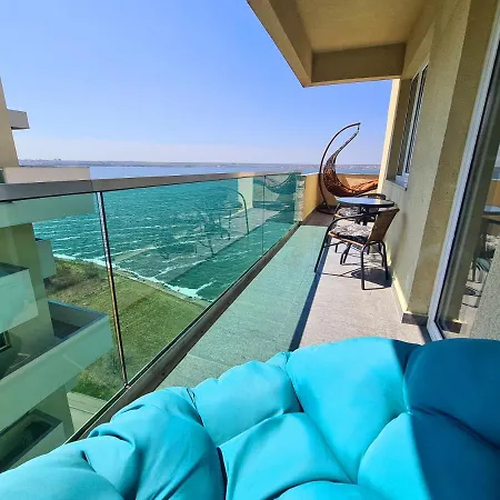 Moonlight Apartment