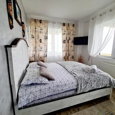 Apartment Moonlight Mamaia